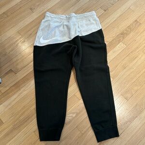 Men’s extra large Nike jogger